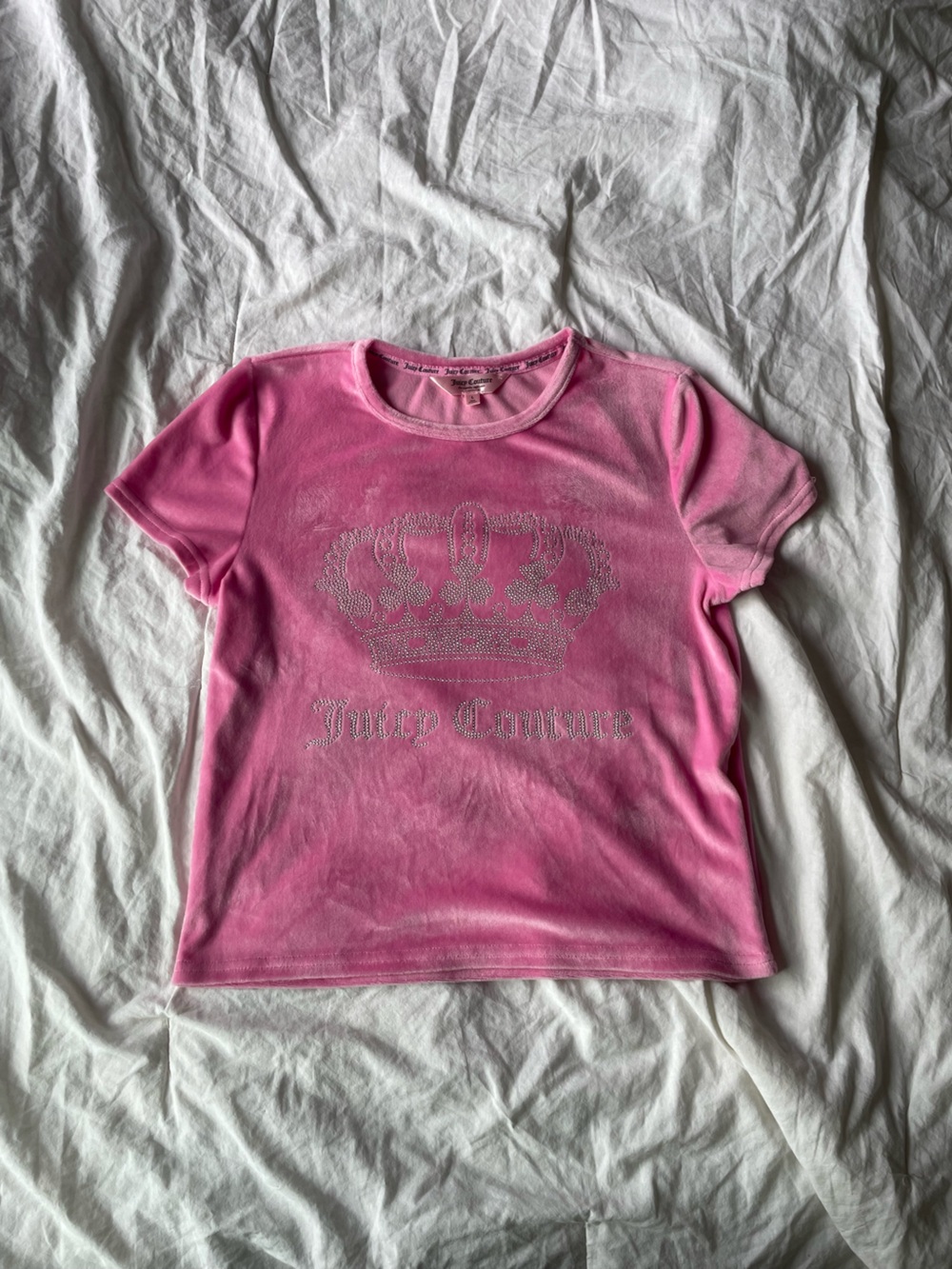 Vintage Y2K Style Juicy Couture Pink Velour Sleep Shirt (Large)
